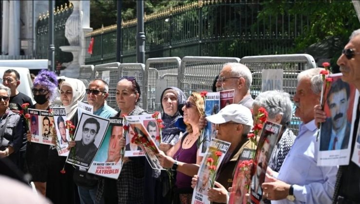 Cumartesi Anneleri 1001’inci Haftasında Yeniden Barikatlar Arasında