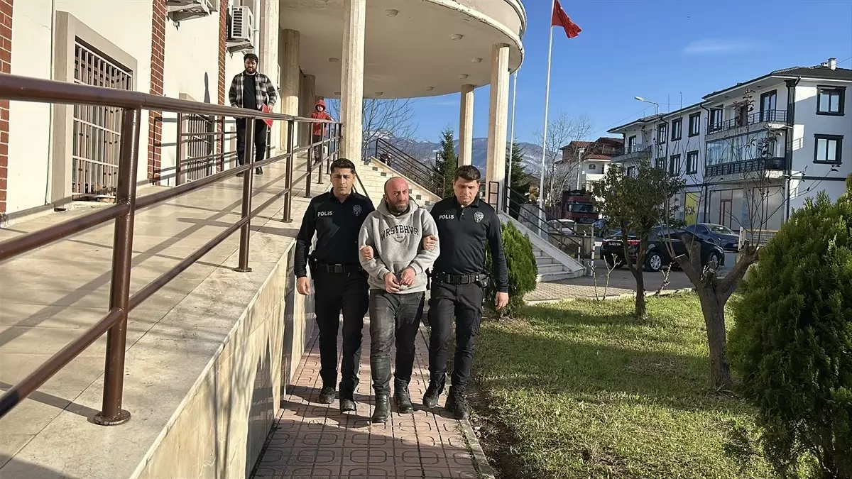 Sakarya’da Silahlı Saldırı: Şüpheli Tutuklandı