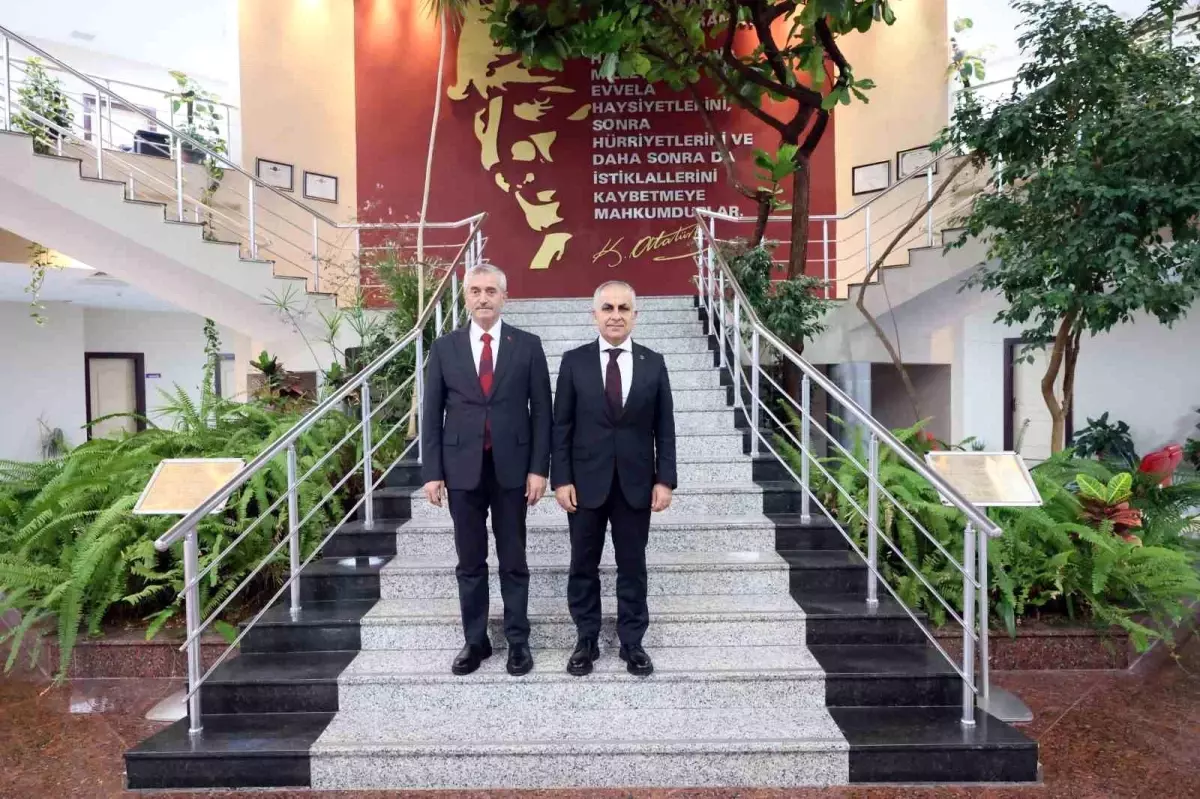 Başkan Tahmazoğlu’ndan GAÜN Rektörü Doğan’a Ziyaret