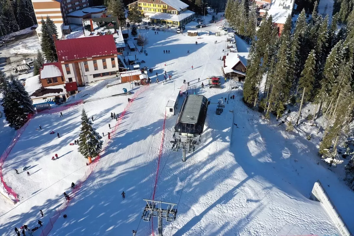Ilgaz Dağı’nda Yılbaşı Kayak Yoğunluğu