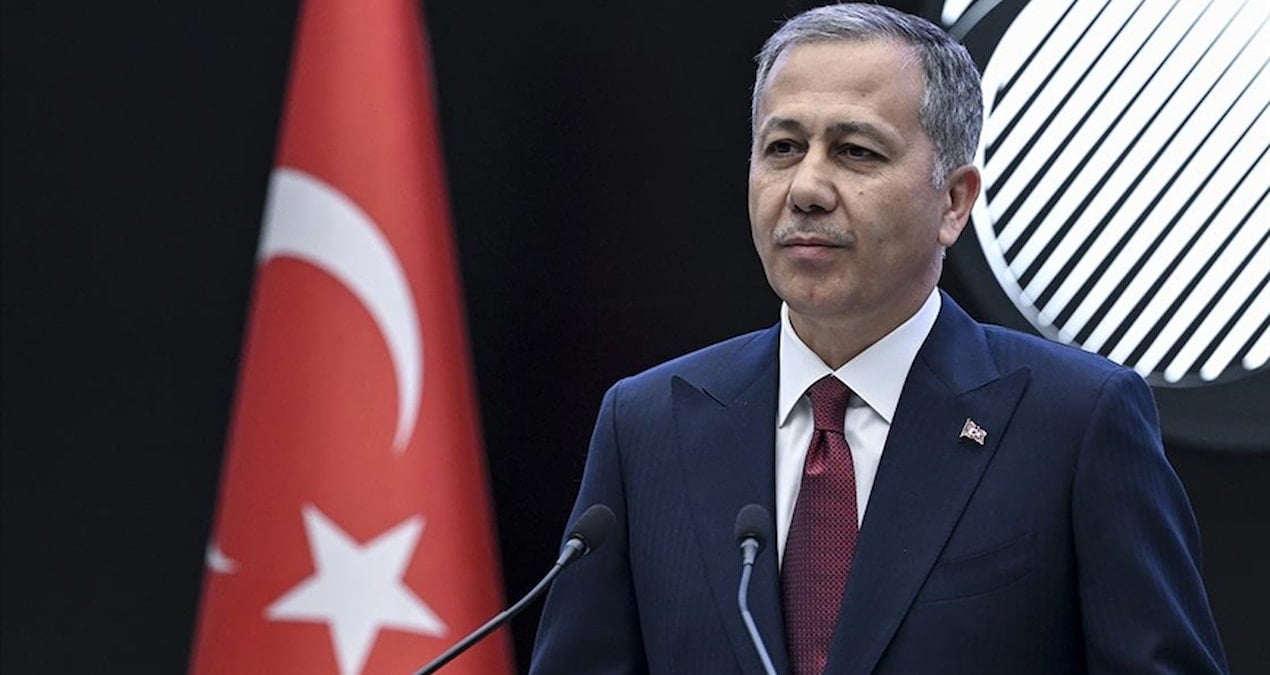 Bakan Yerlikaya: Avrupa’da göstericilere karşı polisin davranışlarına bakın